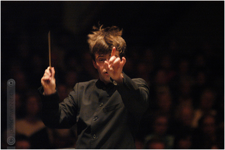 Foto Thomas Rösner, Dirigent SOB, Symphonieorchester Biel